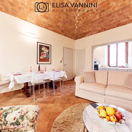 Apartment Opera In Rosso Lajatico