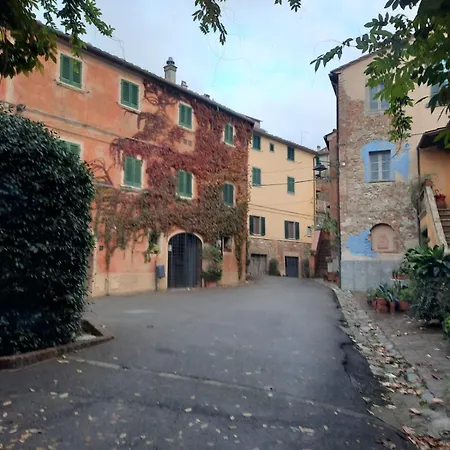 Opera In Rosso * Lajatico